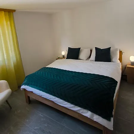 Casa Armeria Apartamento Laax